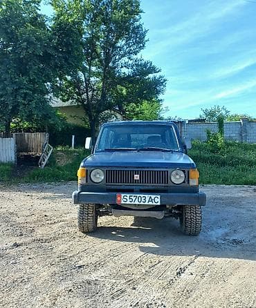 тико 2: Isuzu Trooper: 1984 г. — 4