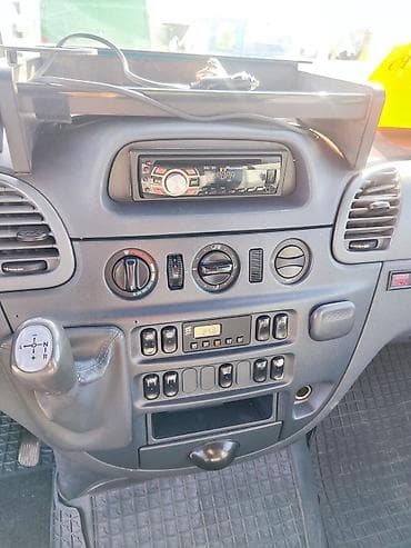 матиз сдения: Mercedes-Benz Спринтер: 2005 г., 2.2 л, Типтроник, Дизель, Фургон — 10