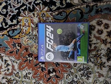 Игры для PlayStation 4 (диски в коробках): 1) EA Sports FC 24