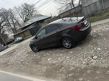 changan deepal: Hyundai Solaris: 2015 г., 1.6 л, Автомат, Бензин, Седан — 2