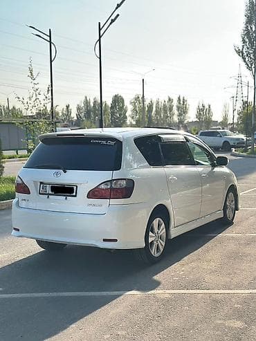 тойота в: Toyota Ipsum: 2004 г., 2.4 л, Автомат, Бензин, Минивэн — 3