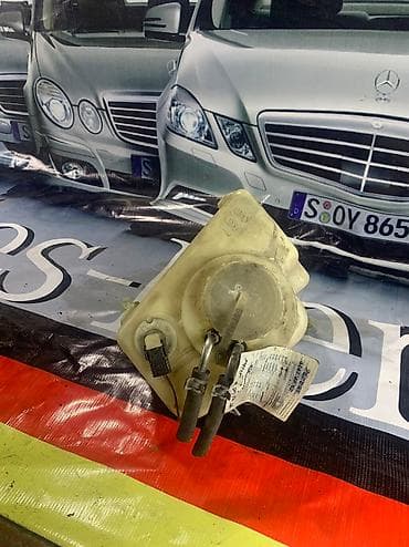 гильзы латунные: Бачок Mercedes-Benz Б/у, Оригинал, Германия — 6
