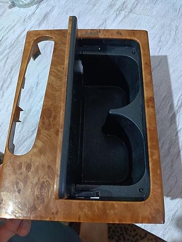 ps 3: Вставка центральной консоли с подстаканниками для автомобиля. Хонда — 1