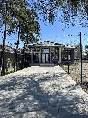 Продается готовый бизнес — кафе с участком 6 соток в г. Каракол