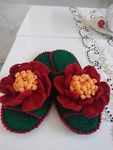 red center: Домашние тапочки, 39, Новый, цвет - Зеленый, Самовывоз — 2