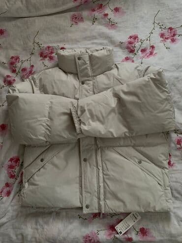 uniglo куртка: Пуховик, Короткая модель, Япония, Оверсайз, XL — 6