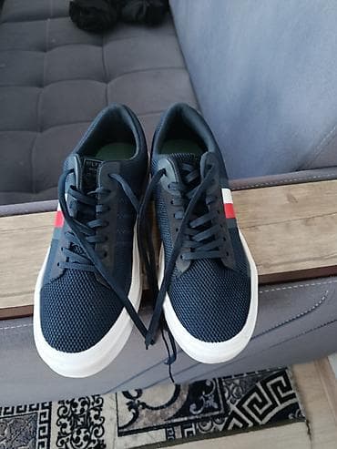 бут кийимдер: Эркектердин кроссовкасы, 43, Tommy Hilfiger, Жаңы, түсү - Көк — 4
