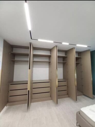 эксклюзивную мебель ручной работы: Шкаф и на заказ делаем любой сложности шифоньер прихожку стол — 8