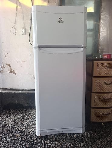 neta v: Холодильник Indesit, Двухкамерный — 1