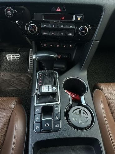 предлогайте варианты: Kia Sportage: 2016 г., 2 л, Автомат, Дизель, Кроссовер — 8