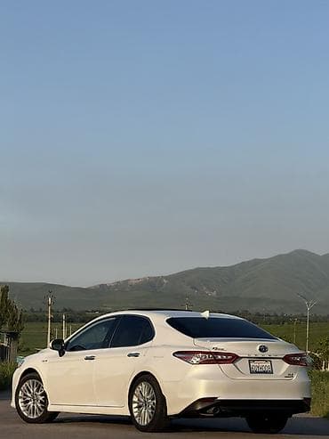 70 camry: Toyota Camry: 2020 г., 2.5 л, Вариатор, Гибрид, Седан — 5
