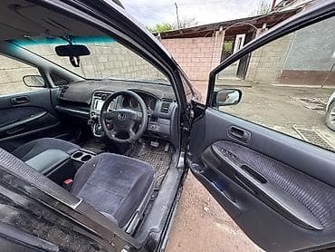 pod: Honda Stream: 2002 г., 1.7 л, Газ, Универсал — 7
