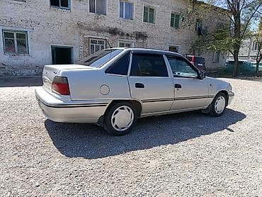 ево материал: Daewoo Nexia: 2007 г., 1.5 л, Механика, Газ, Седан — 7