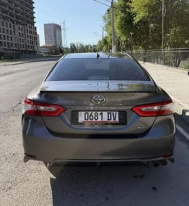 Toyota: Toyota Camry: 2019 г., 2.5 л, Автомат, Седан — 6
