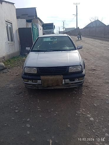 пороги на венто: Volkswagen Vento: 1992 г., 1.8 л, Седан — 2