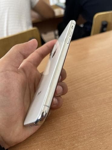 скупка iphone: IPhone Xs, Б/у, 64 ГБ, Серебристый, 81 % — 4