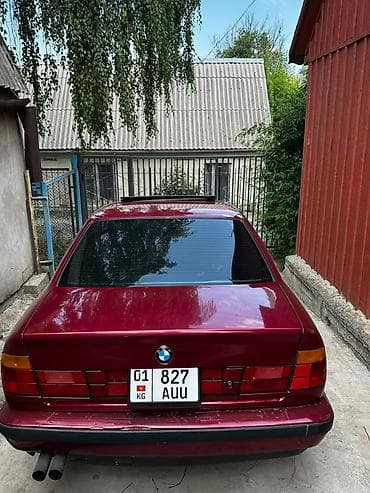 м50: BMW 530: 1991 г., 2.5 л, Механика, Бензин — 1