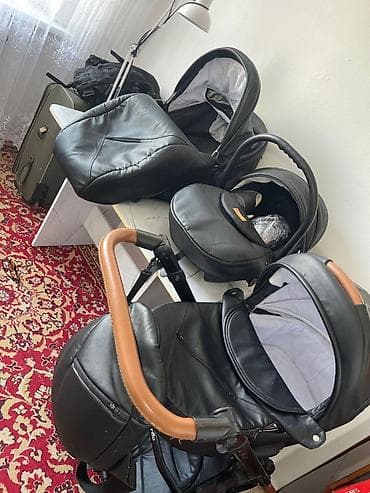 отдам даром коляски: Детская коляска 3 в 1 (люлька + прогулочный блок + автолюлька) - — 1