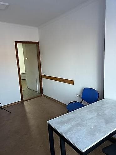 fred perry: Караван Комната мебелью Находится напротив магазина Караван. Удобное — 4