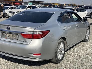 leksus is: Lexus ES: 2014 г., 2.5 л, Автомат, Гибрид, Седан — 7