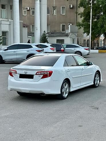 6: Toyota Camry: 2014 г., 2.5 л, Автомат, Бензин, Седан — 6