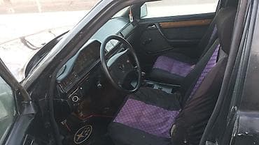 crown s180: Mercedes-Benz W124: 1993 г., Механика, Газ, Универсал — 4