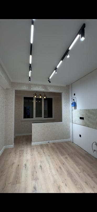 70: САТЫЛАТ! 1 бөлмөлүү жаңы батир 📍 Дареги: Трудовая 1, Фучик паркынын — 10
