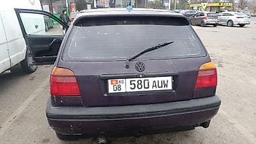 Продажа авто: Volkswagen Golf: 1992 г., 1.8 л, Ручные, Бензин, Хэтчбэк — 4
