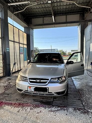 Daewoo Nexia: 2012 г., 1.6 л, Кол менен иштөөчү, Бензин, Седан