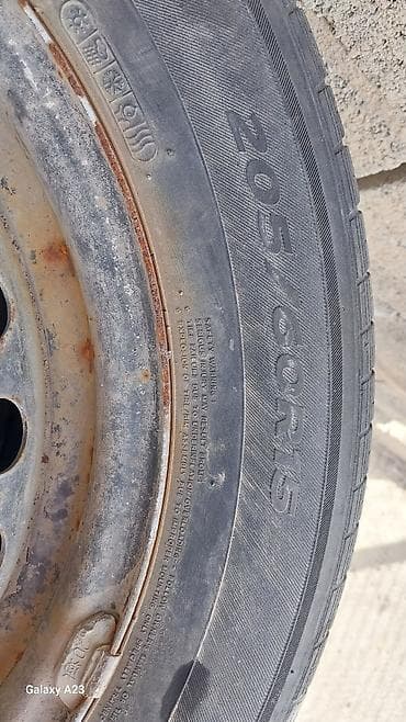 toyota p: Колеса в сборе R 15, Лето, Б/у, Комплект, Железные, отверстий - 5 — 5