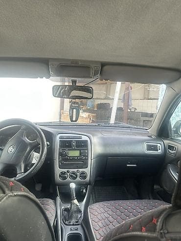 некия 2: Toyota Avensis: 2002 г., 1.6 л, Ручные — 7