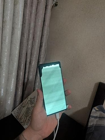 Google Pixel 6 Pro, Б/у, 256 ГБ, цвет - Черный, 1 SIM, eSIM