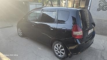 Унаа: Honda Fit: 2003 г., 1.3 л, Вариатор, Бензин, Хетчбек — 3