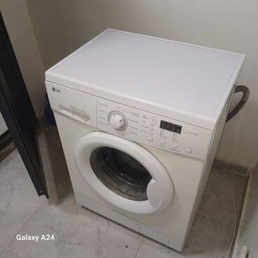 снять квартиру с подселением: 1 комната, С подселением — 3