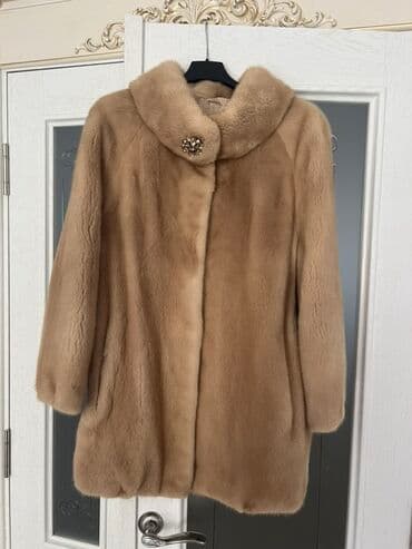 футбольные бутсы в бишкеке: Шуба из натурального меха норки, цвет теплый беж/капучино. Размер — 1