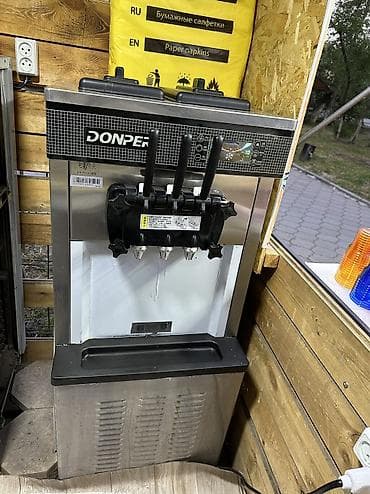 Оборудование для бизнеса: Продаю 2 фризера мягкого мороженого,отработали 4 месяца,не подводили — 3