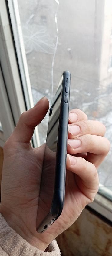 ТВ и видео: IPhone Xr, Б/у, 128 ГБ, Черный, Чехол, 100 % — 3