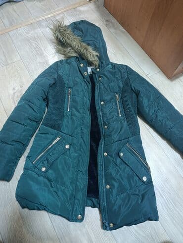 трендовые мишки с капюшоном: Детские зимние куртки с капюшоном 1) LC Waikiki, рост 146–152 см — 1