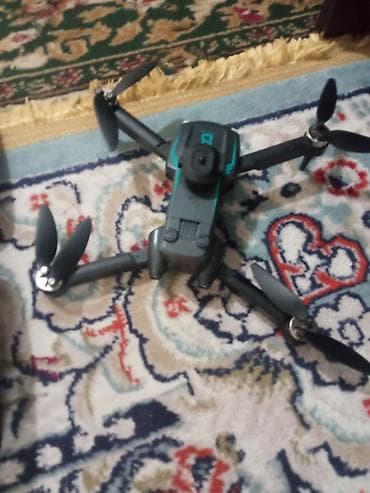 dji 4: Складной квадрокоптер с пультом и кейсом Компактный дрон с — 2