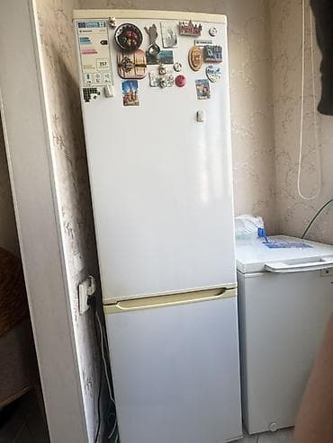 Техника для кухни: Холодильник с нижней морозильной камерой, белый. Основные — 6