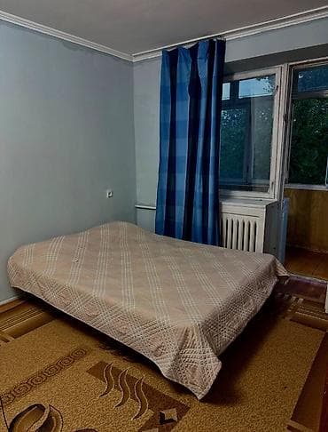 🏠 Сдаётся 1-комнатная квартира посуточно в центре Бишкека 📍 Золотой