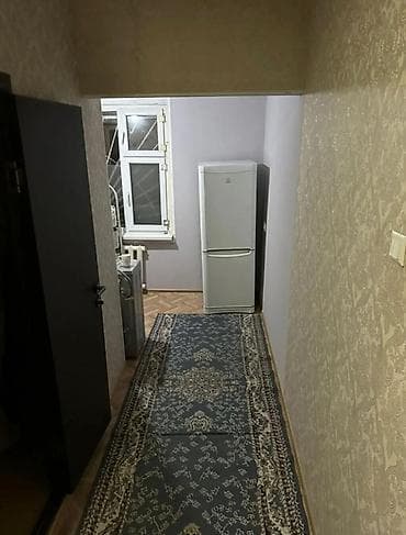 105: 1 комната, 34 м², 5 мкр 105 серия, 1 этаж, Косметический ремонт — 3