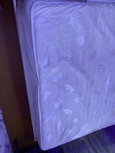 двухместный кровати: Спальный матрас, Двуспальный, Пружинный, Жаккард, Матрасы средней жесткости — 3