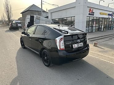 тайота ф: Toyota Prius: 2014 г., 1.8 л, Автомат, Электромобиль, Хэтчбэк — 3