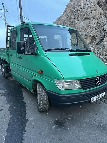 машина рам: Mercedes-Benz Sprinter (кабина-дубль, бортовой) - Тип: малотоннажный — 1