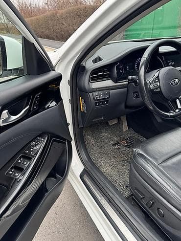 юиз: Kia Cadenza: 2019 г., 0.3 л, Автомат, Газ, Седан — 10