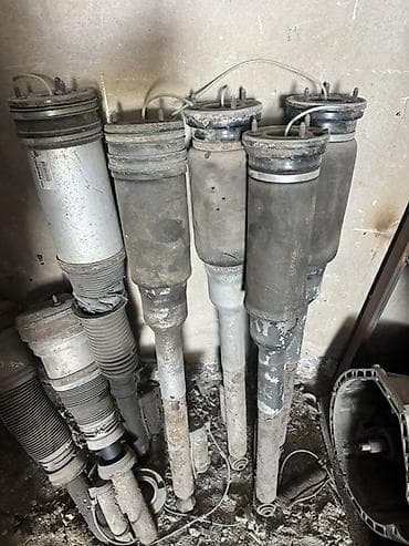 пневма сидения: Комплект амортизаторов, Задний пневмобаллон Mercedes-Benz Б/у, Оригинал, Германия — 1