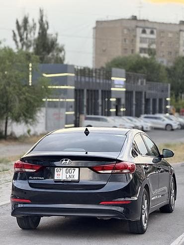 byd e7: Hyundai Elantra: 2017 г., 2 л, Автомат, Бензин, Седан — 4