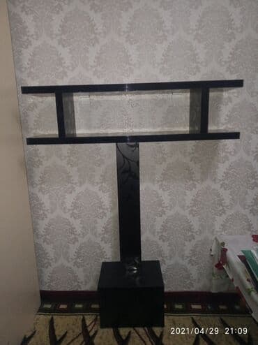 индикаторная стойка: Стойка под телевизор 2000сом — 1