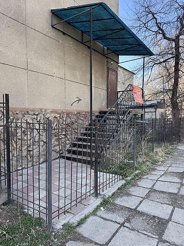 продажи: Продажа офисов 80 м², Без ремонта, Без мебели, Многоэтажное здание, 1 этаж — 2